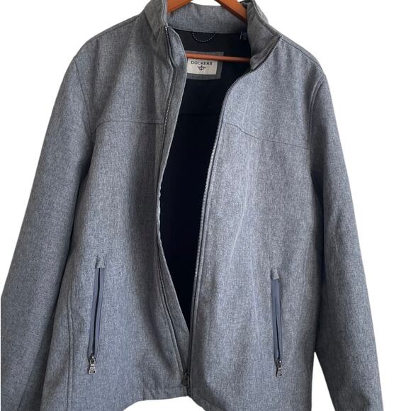 Dockers Mens Jacket XL Gray Zip in Hood Full Zip Front Softshell Coat Gorpcore - Picture 7 of 12